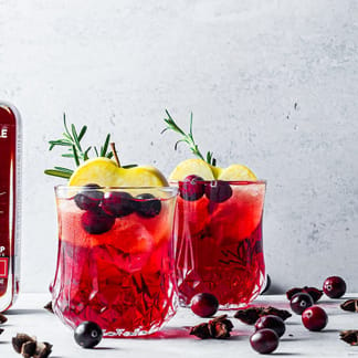 Holiday Spice Cranberry Apple Sangria